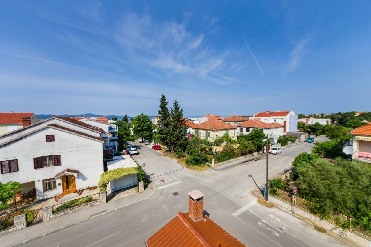 Apartment Juresko Zara Esterno foto