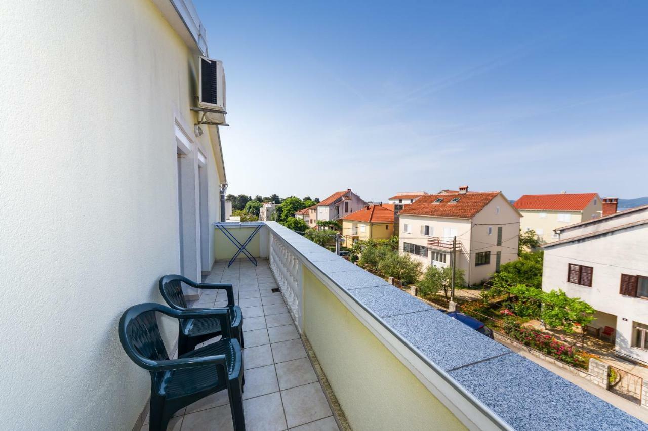 Apartment Juresko Zara Esterno foto